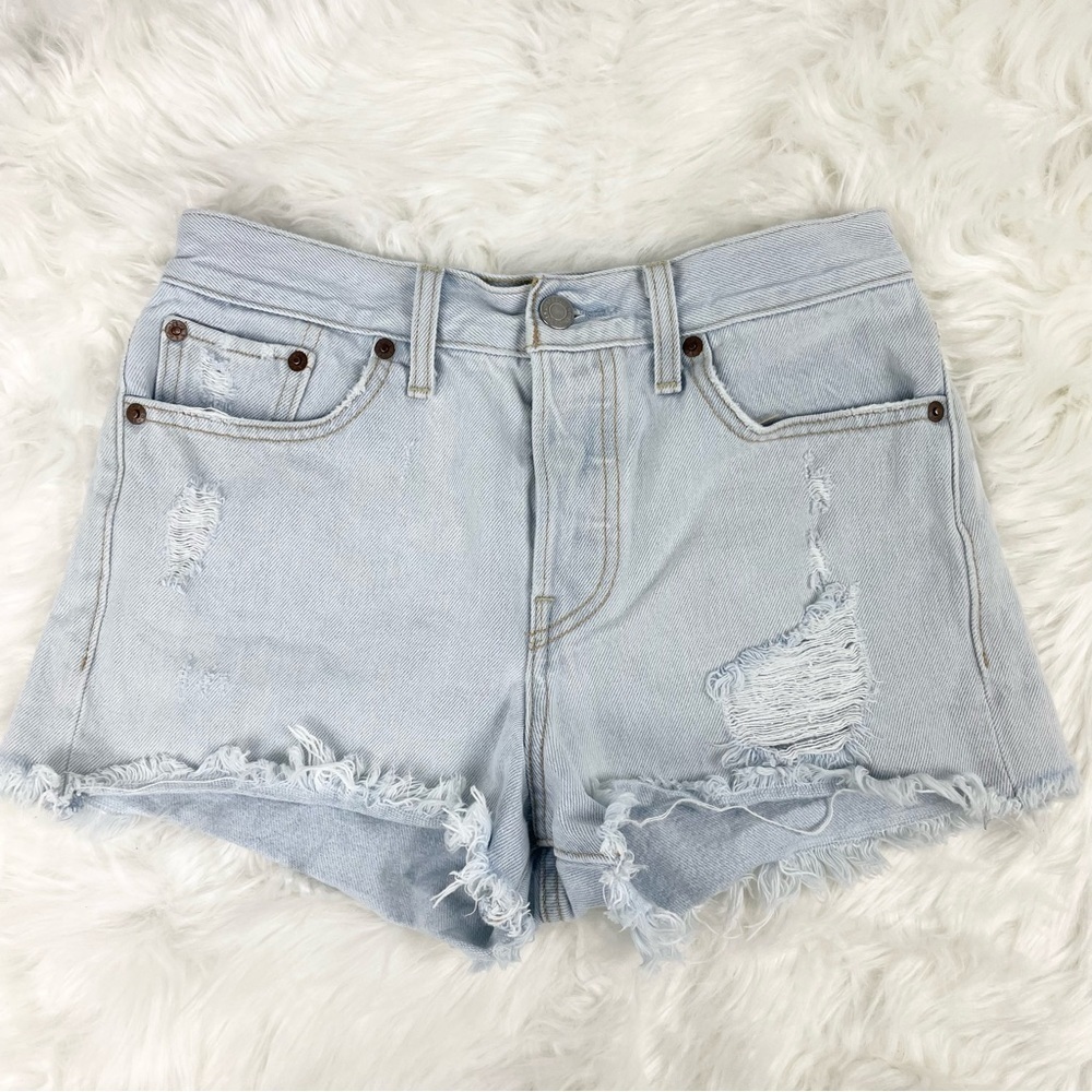 Levi's Light Wash Distressed Cut Off Shorts Size 26